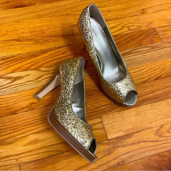 FIONI sz 8 Heels Open Toe Slight Platform Glitter Sparkly GOLD - Picture 8 of 11